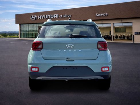 New 2026 Hyundai Venue SEL FWD image 6
