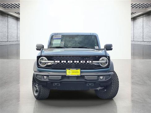 Certified 2025 Ford Bronco Outer Banks AWD/4WD image 4