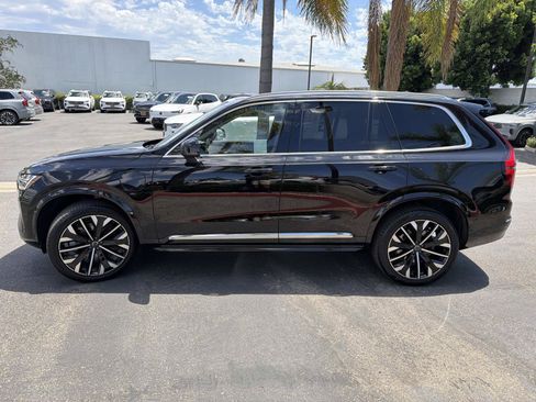 Used 2026 Volvo XC90 T8 Plus AWD/4WD image 8