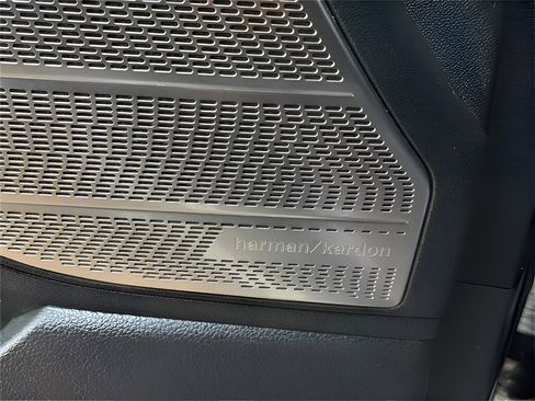 Used 2023 Hyundai Palisade Calligraphy image 36