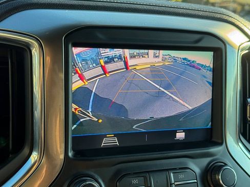 Used 2020 Chevrolet Silverado 1500 LT w/ Convenience Package AWD/4WD image 27