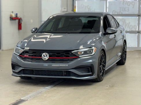 Used 2021 Volkswagen Jetta GLI image 3