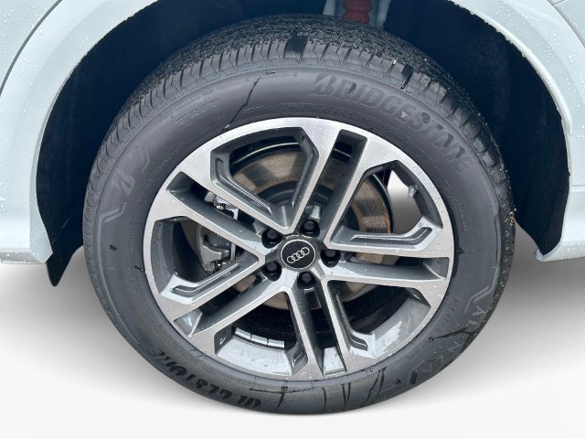 New 2026 Audi Q5 Premium AWD/4WD image 4