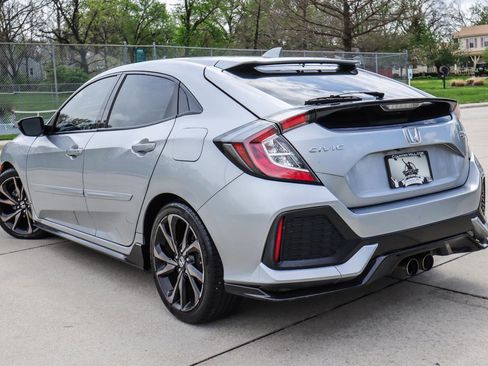 Used 2018 Honda Civic Sport Touring image 18