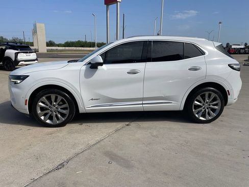 Used 2022 Buick Envision Avenir w/ Technology Package II FWD image 4
