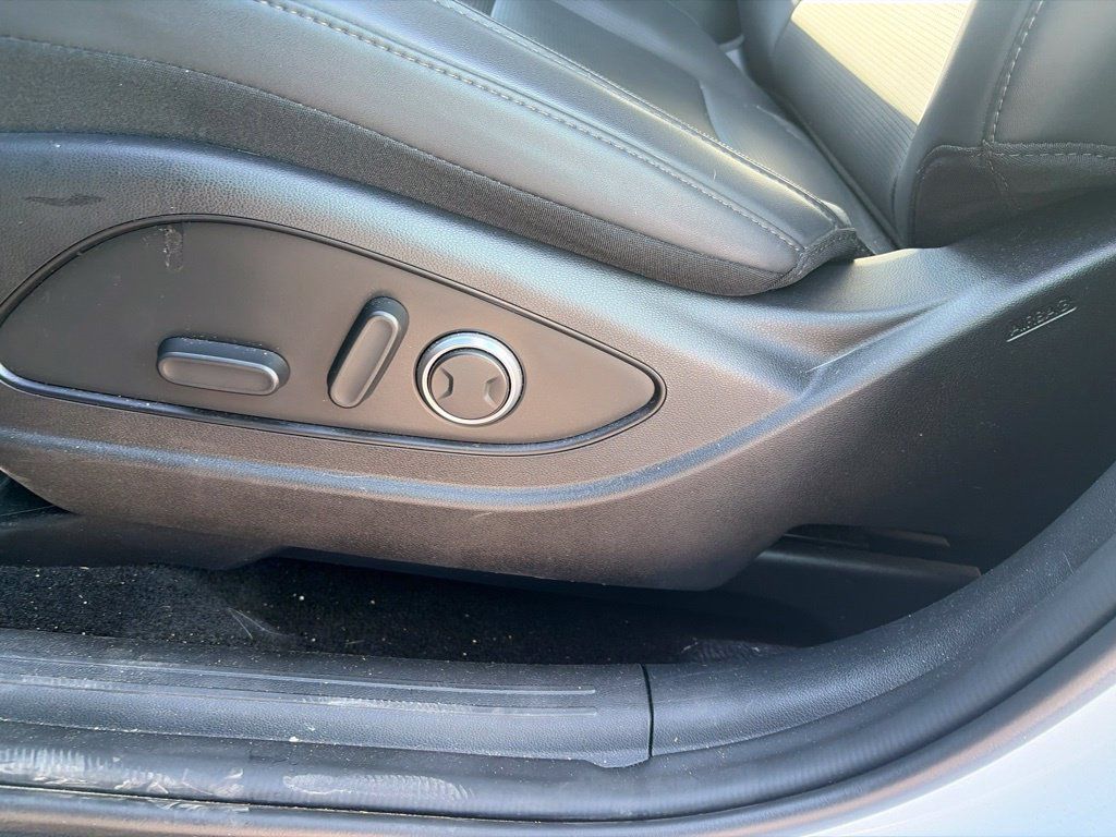 Used 2026 Hyundai Palisade SEL AWD/4WD image 11