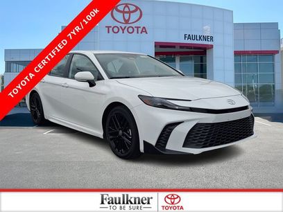 Used 2025 Toyota Camry SE