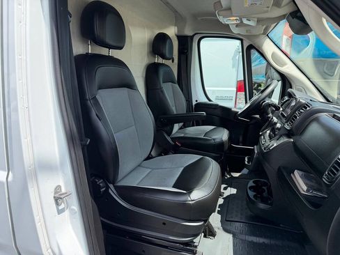 Used 2023 RAM ProMaster 1500 w/ Convenience Group FWD image 9