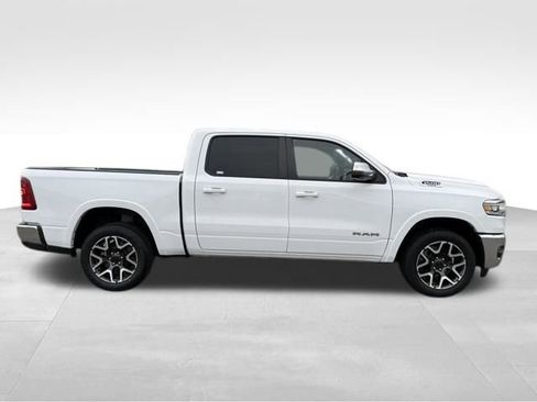 Used 2025 RAM 1500 Laramie image 11