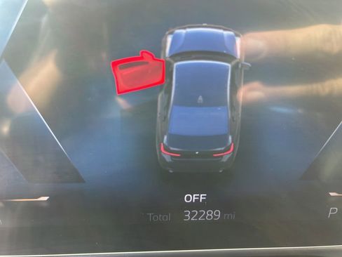 Used 2024 BMW 330i Sedan image 47