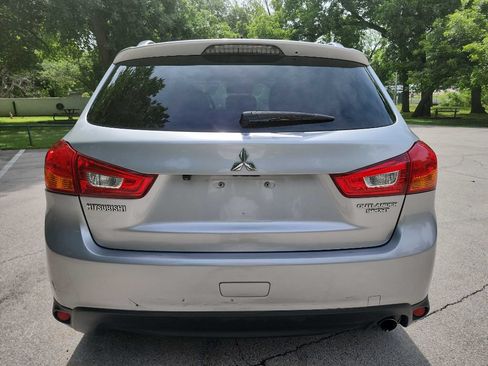 Used 2013 Mitsubishi Outlander Sport SE FWD image 6