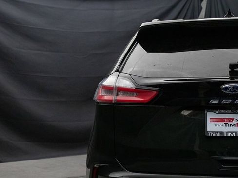 Used 2022 Ford Edge SE image 9