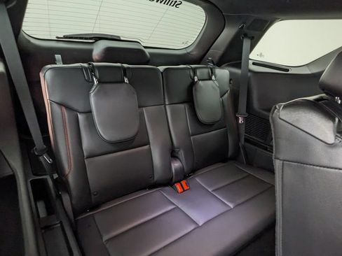 Certified 2023 Ford Explorer ST-Line AWD/4WD image 38