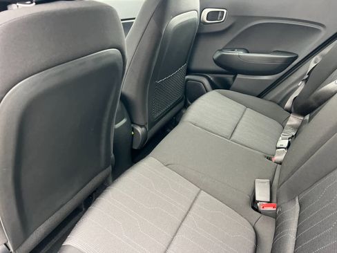 New 2026 Hyundai Venue SE image 4