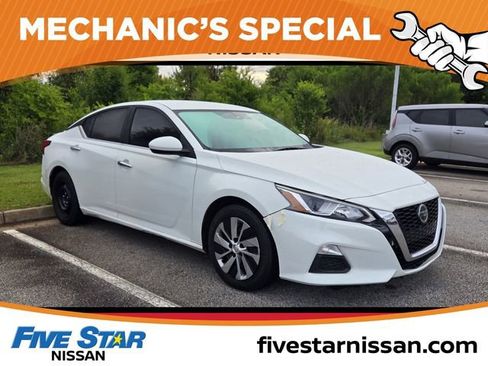 Used 2020 Nissan Altima 2.5 S FWD image 1