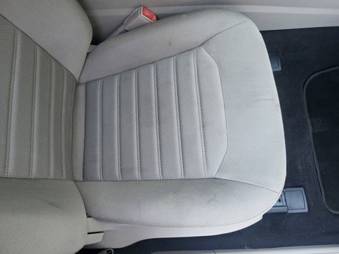 Used 2020 Ford Fusion SE image 21