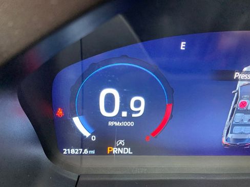 Used 2025 Ford Explorer ST-Line w/ ST-Line Street Pack image 29