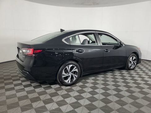Used 2022 Subaru Legacy Premium AWD/4WD image 4