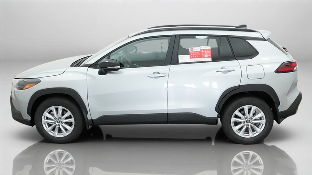 New 2026 Toyota Corolla Cross LE FWD image 6
