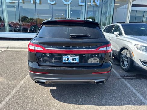 Used 2017 Lincoln MKX Reserve FWD image 5
