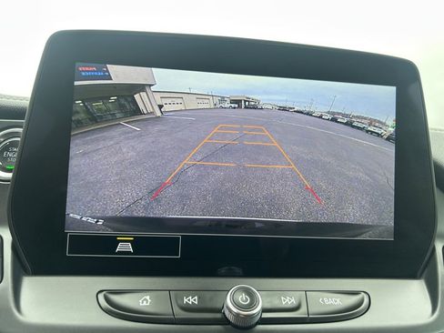 Used 2025 Chevrolet Blazer LT FWD image 24