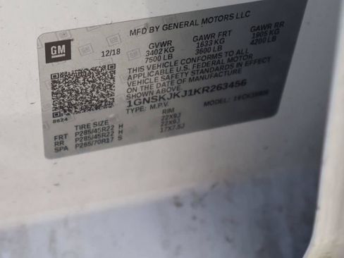 Used 2019 Chevrolet Suburban Premier AWD/4WD image 33