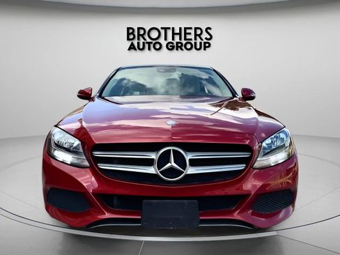 Used 2016 Mercedes-Benz C 300 Sedan w/ Surround View Package image 4