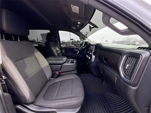 Used 2023 GMC Sierra 2500 SLE w/ SLE Value Package; image 39