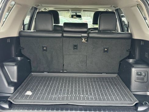 Used 2016 Toyota 4Runner Limited AWD/4WD image 23