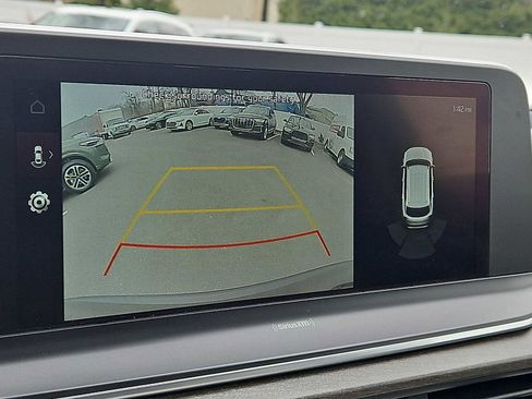 Used 2022 Kia Telluride EX w/ EX Premium Package image 15