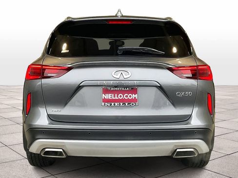 Used 2020 INFINITI QX50 Luxe w/ Navigation Package image 7