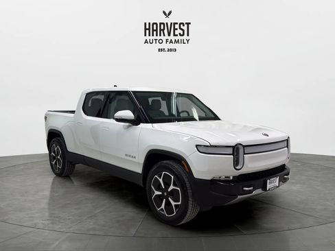Used 2024 Rivian R1T Adventure AWD/4WD image 10