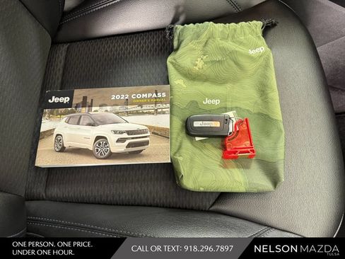 Used 2022 Jeep Compass Latitude AWD/4WD image 46