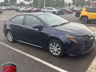 Used 2022 Toyota Corolla LE FWD video 1