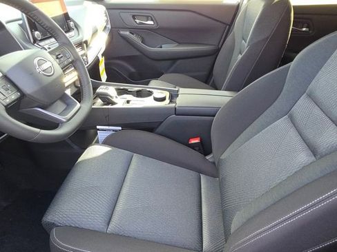 New 2026 Nissan Rogue SV image 27