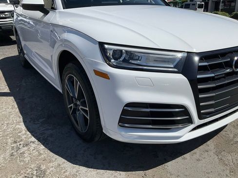 Used 2020 Audi Q5 e Premium w/ Convenience Package image 68