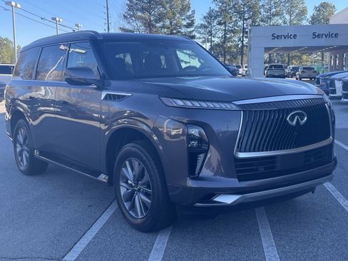 Certified 2025 INFINITI QX80 Pure image 5