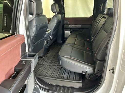 Used 2021 Ford F150 Lariat w/ Equipment Group 502A High AWD/4WD image 9