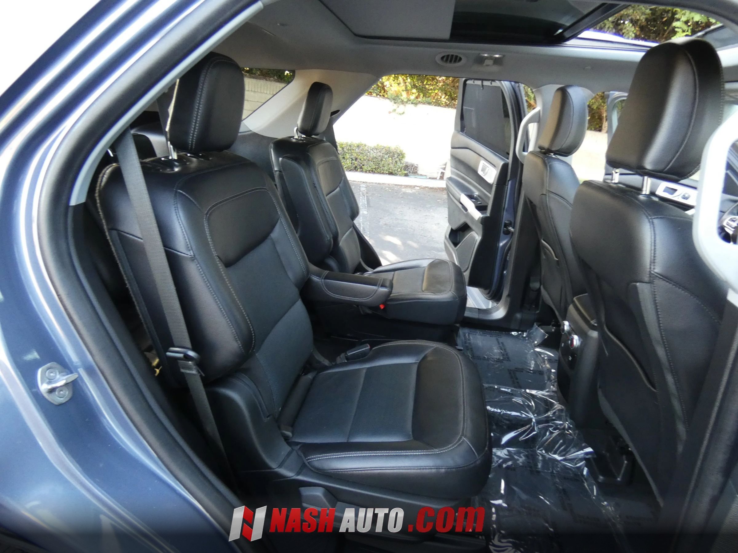 Used 2021 Ford Explorer Limited AWD/4WD image 39