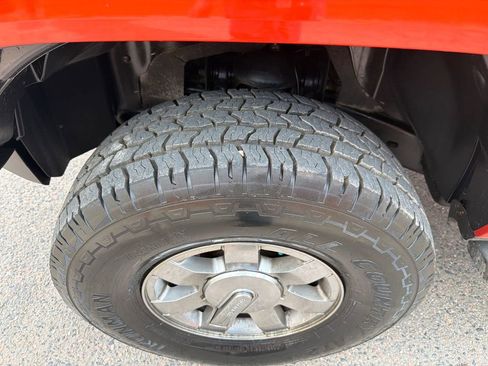 Used 2009 HUMMER H3T Luxury image 20