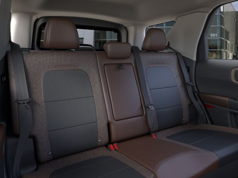 New 2025 Ford Bronco Sport Outer Banks w/ Sasquatch Outer Banks Package AWD/4WD image 11