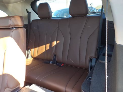 Certified 2023 Acura MDX SH-AWD w/ Technology Package image 21