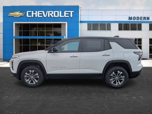 New 2026 Chevrolet Equinox LT w/ Convenience Package II image 8