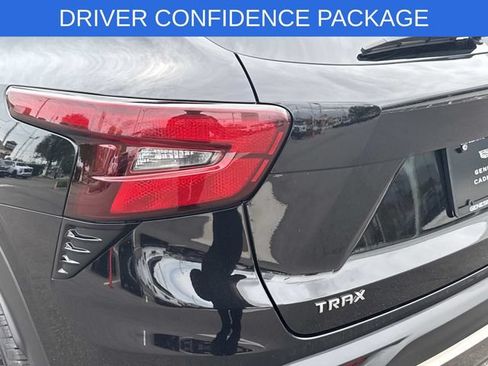 Used 2025 Chevrolet Trax ACTIV w/ Driver Confidence Package FWD image 39