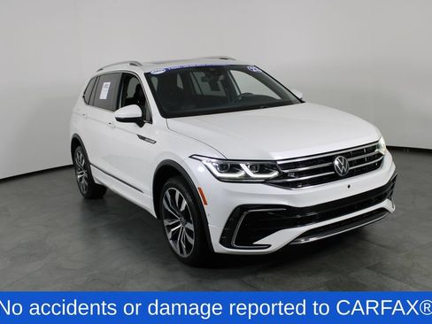 Used 2022 Volkswagen Tiguan SEL R-Line AWD/4WD image 4