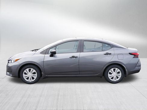 Used 2024 Nissan Versa S w/ Trunk Package FWD image 4
