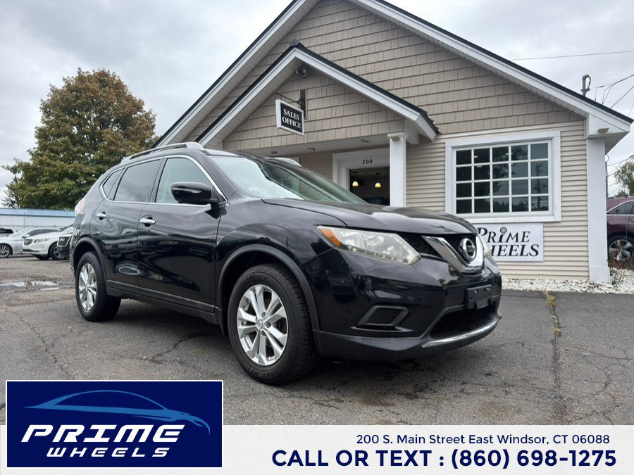 Used 2015 Nissan Rogue SV w/ SV Premium Package AWD/4WD image 1