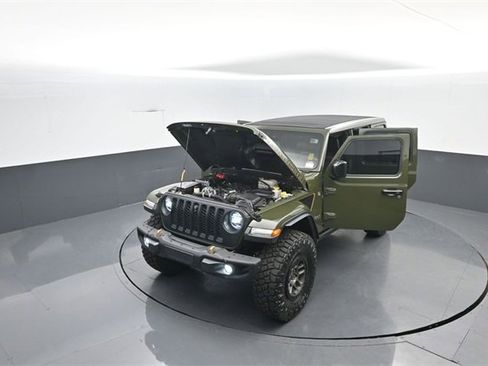 Used 2022 Jeep Wrangler Unlimited Rubicon w/ Xtreme Recon 35" Tire Package image 39