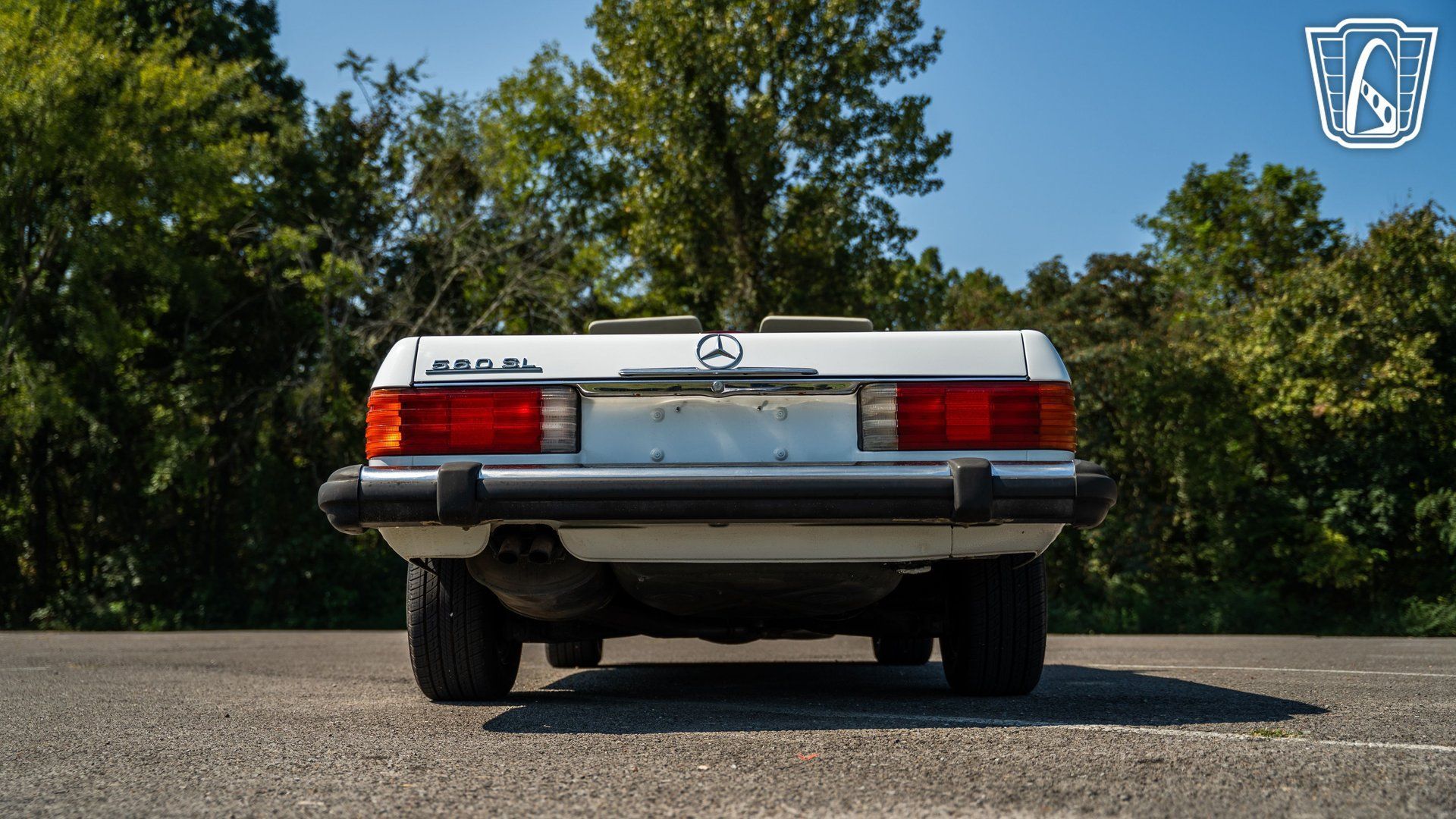 Used 1987 Mercedes-Benz 560 SL image 16