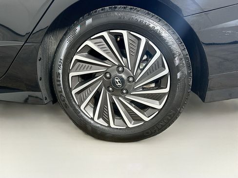 Used 2025 Hyundai Sonata SEL image 11